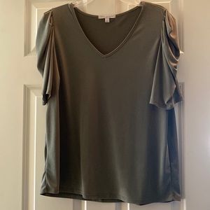 Green Envelope Ruched Sleeve T Shirt